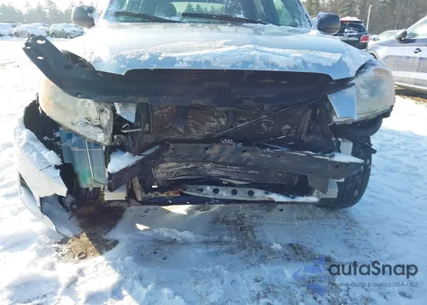 2010 Toyota Rav4 z USA, uszkodzony, nr VIN JTMBF4DV5AD027628